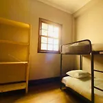 Casa Quixote Hostal *